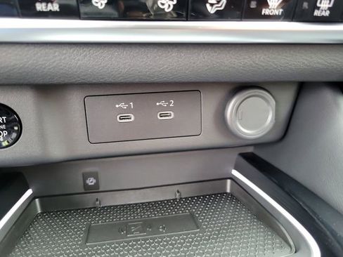 Used 2026 Nissan Rogue Platinum w/ Platinum Premium Package image 18