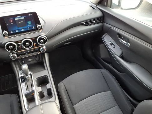 Used 2024 Nissan Sentra SV image 19