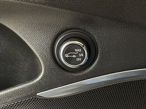 Used 2018 Buick Enclave Avenir w/ Avenir Technology Package image 35