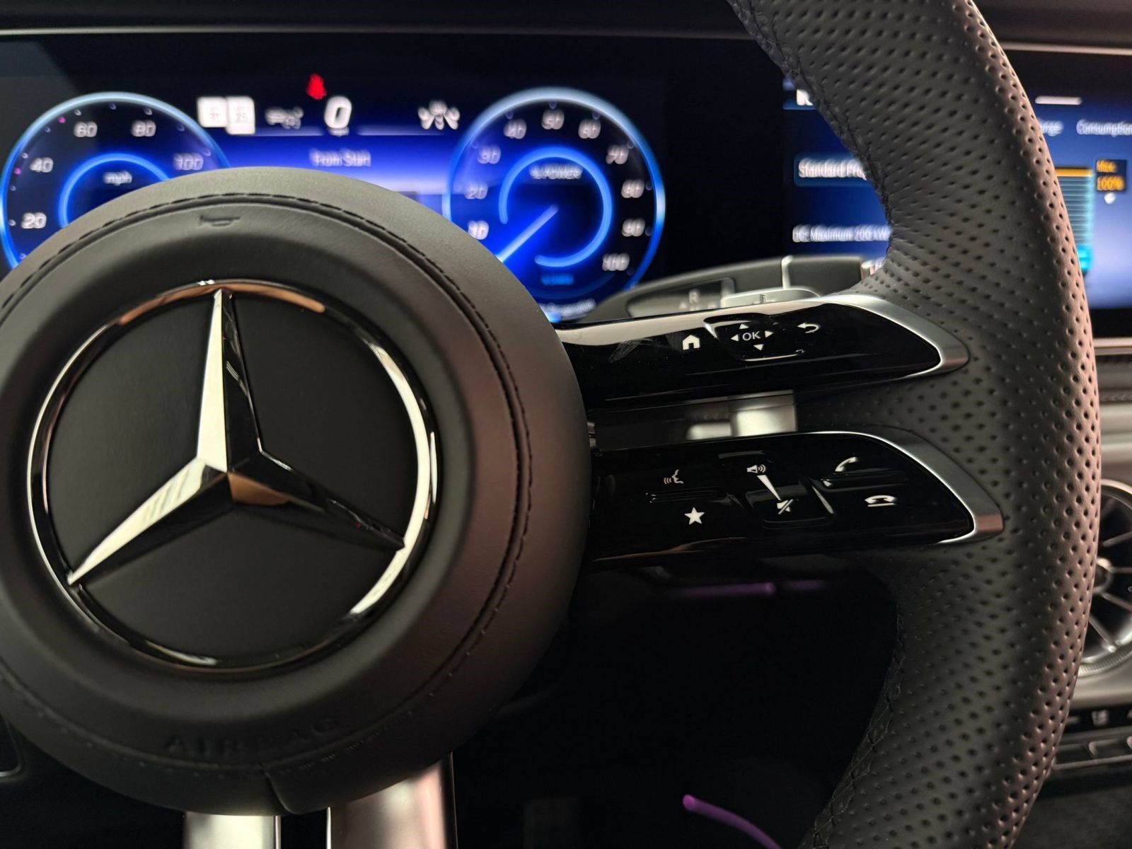 New 2027 Mercedes-Benz G 580 e image 14