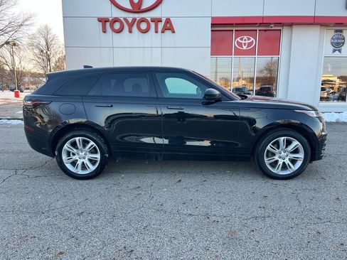 Used 2023 Land Rover Range Rover Velar R-Dynamic S image 6