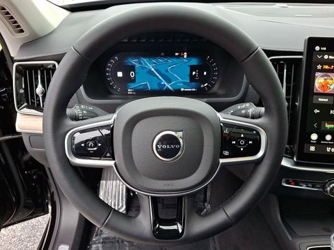 Certified 2026 Volvo XC90 B6 Plus AWD/4WD image 20