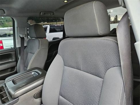 Used 2015 GMC Sierra 2500 SLE image 12