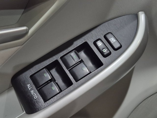 Used 2014 Toyota Prius Two FWD image 12