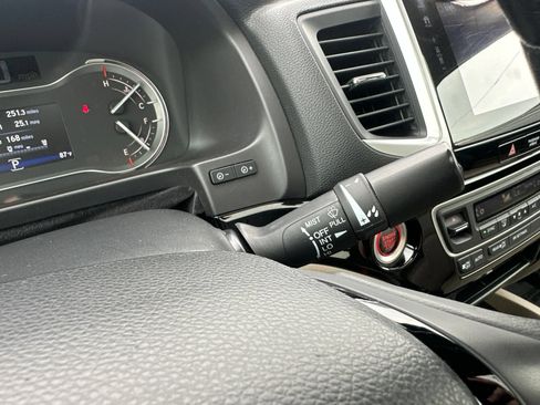 Used 2018 Honda Ridgeline RTL-E image 50