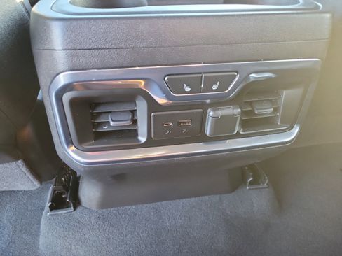 Used 2021 Chevrolet Silverado 1500 LTZ w/ Technology Package image 14