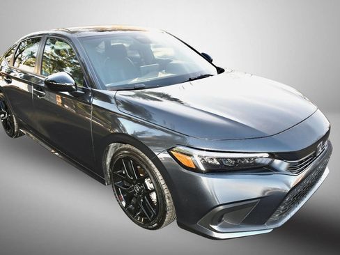 Used 2024 Honda Civic Sport image 9