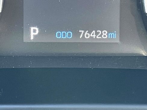 Used 2019 Toyota RAV4 XLE image 25