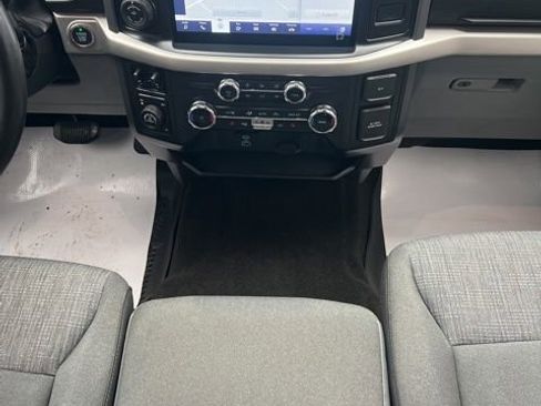 Used 2022 Ford F150 XLT w/ Equipment Group 302A High AWD/4WD image 18