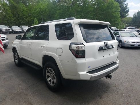 Used 2015 Toyota 4Runner Trail Premium AWD/4WD image 4