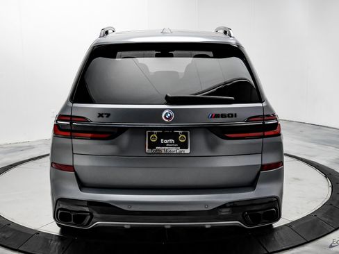 Used 2023 BMW X7 M60i w/ Executive Package image 12