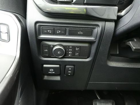 Used 2021 Ford F150 XLT w/ Equipment Group 302A High image 17