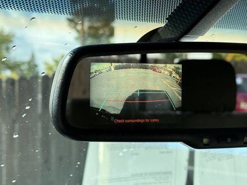 Used 2013 Toyota Tacoma PreRunner image 11