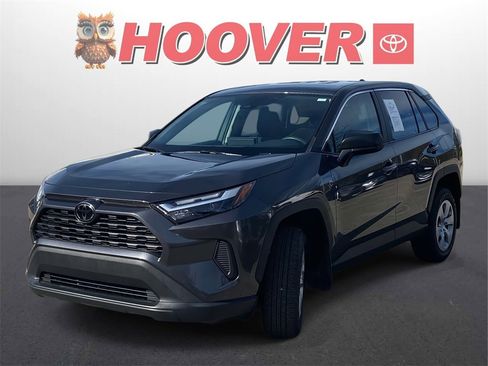 Used 2024 Toyota RAV4 LE image 6