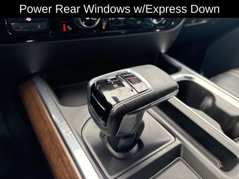 Used 2023 Chevrolet Silverado 1500 High Country w/ Technology Package image 17