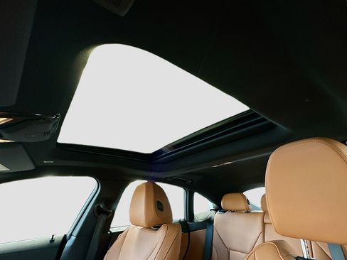 Used 2025 BMW M440i image 23