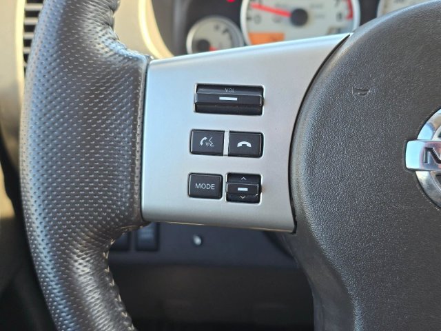 Used 2015 Nissan Xterra PRO-4X w/ Pro-4x Leather Package AWD/4WD image 29