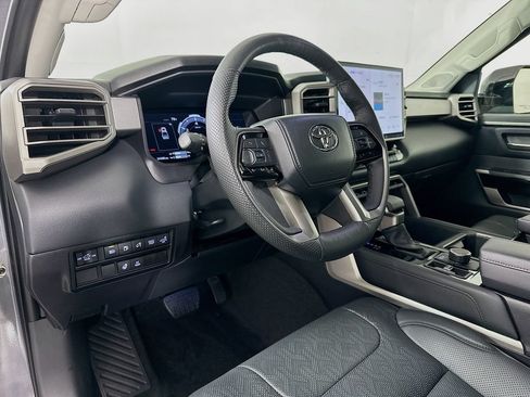 Used 2024 Toyota Tundra Limited AWD/4WD image 9