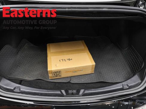 Used 2019 Tesla Model 3 Standard Range RWD image 9