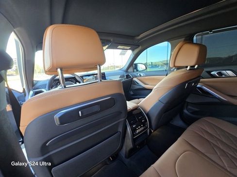 Used 2025 BMW X6 M60i image 15