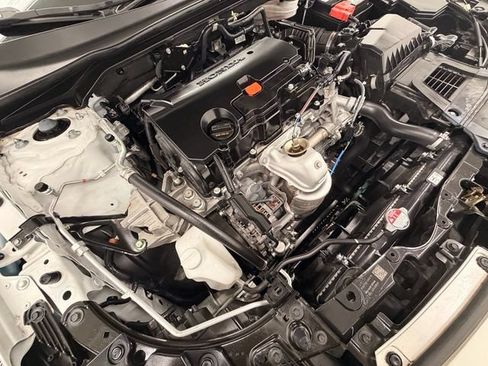 Used 2023 Honda Civic Sport image 10
