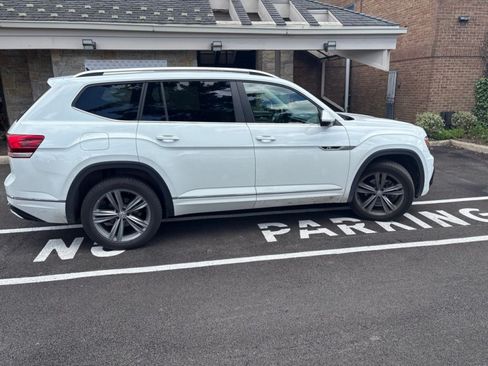 Used 2019 Volkswagen Atlas SEL R-Line AWD/4WD image 7