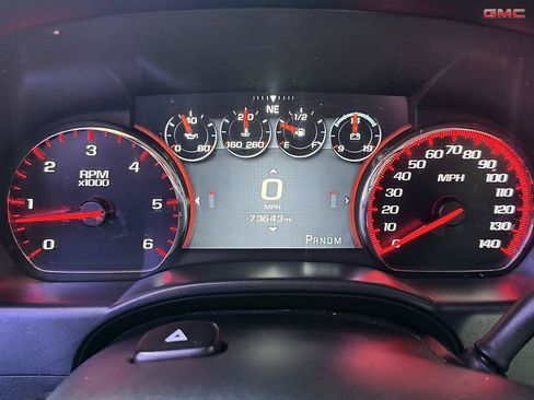 Used 2015 GMC Sierra 1500 Denali AWD/4WD image 26