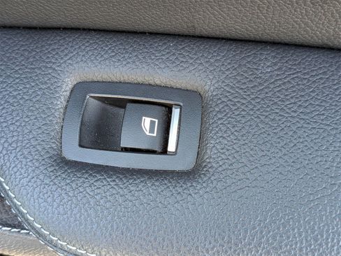 Used 2017 BMW X3 xDrive28i image 37