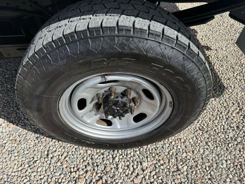 Used 2012 Ford F250 XL w/ Snow Plow Prep Pkg image 36