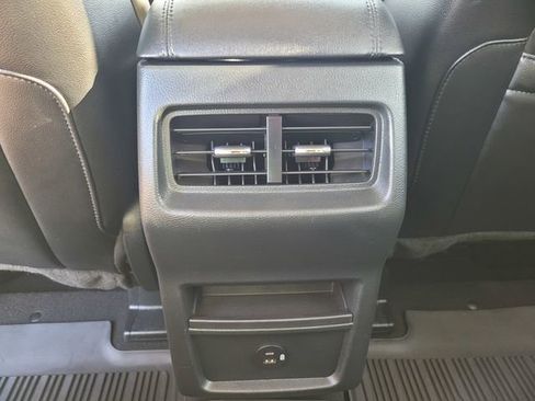 Certified 2021 Ford Edge SEL w/ Cargo Accessory Package image 15