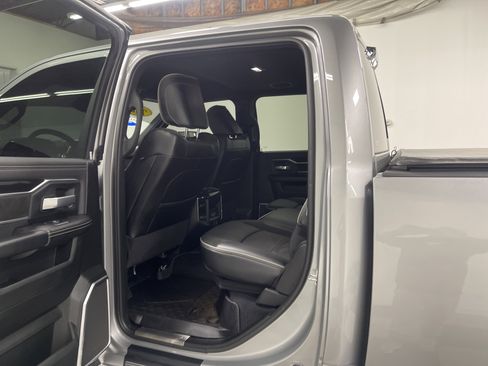 Used 2022 RAM 3500 Laramie AWD/4WD image 13