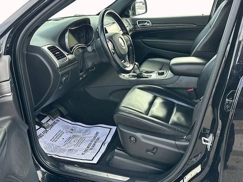 Used 2022 Jeep Grand Cherokee Limited w/ Technology Group image 13