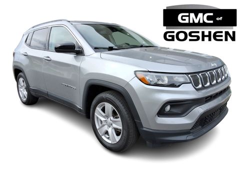 Used 2022 Jeep Compass Latitude FWD image 3
