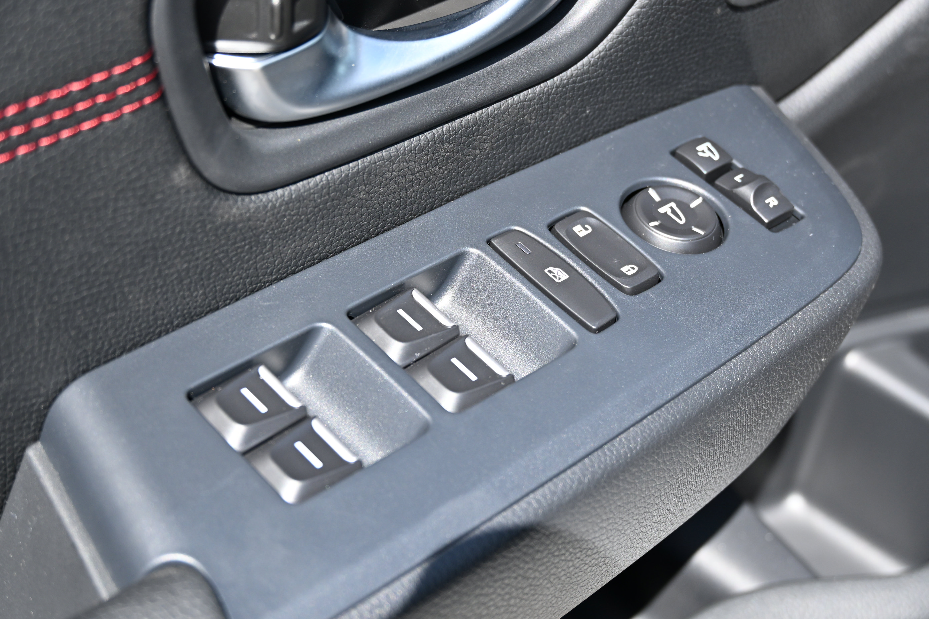 New 2026 Honda Pilot Black Edition image 18