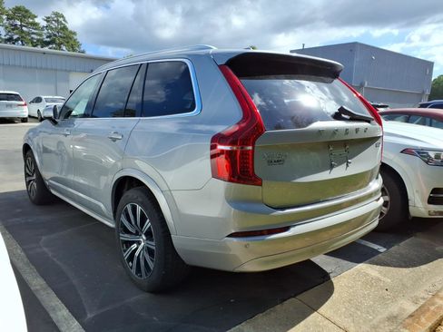 Used 2023 Volvo XC90 B5 Core w/ Protection Package Premier AWD/4WD image 4