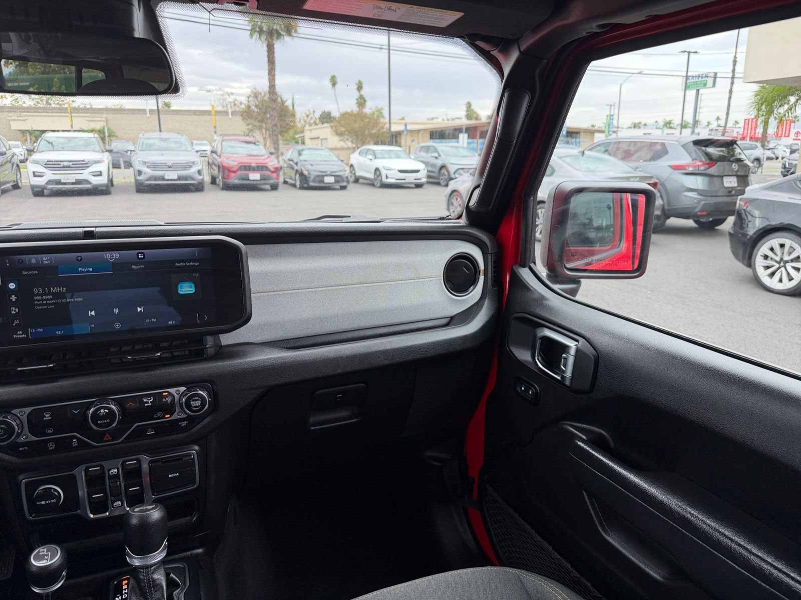 Used 2025 Jeep Wrangler Unlimited Sport AWD/4WD image 33