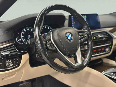 Used 2018 BMW 540i xDrive image 21