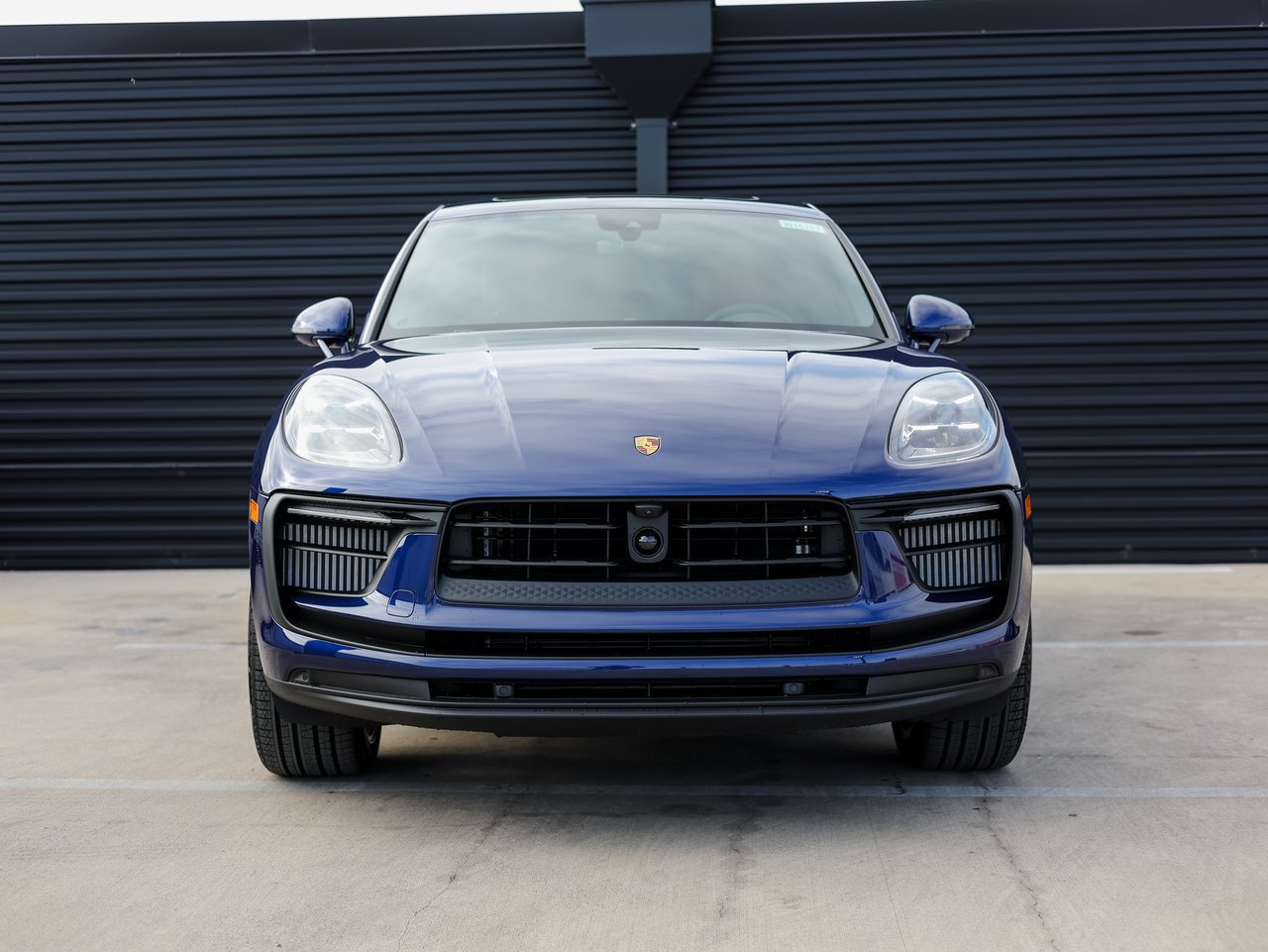 Certified 2026 Porsche Macan S AWD/4WD image 10