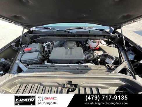 Used 2024 GMC Sierra 1500 SLT w/ SLT Premium Package AWD/4WD image 32
