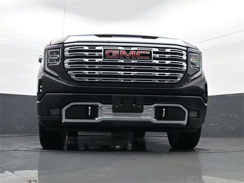 Used 2025 GMC Sierra 1500 Denali w/ Denali Reserve Package image 22
