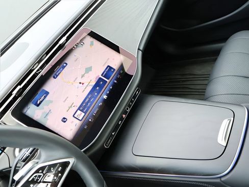 Certified 2026 Mercedes-Benz E 350 4MATIC Sedan image 19