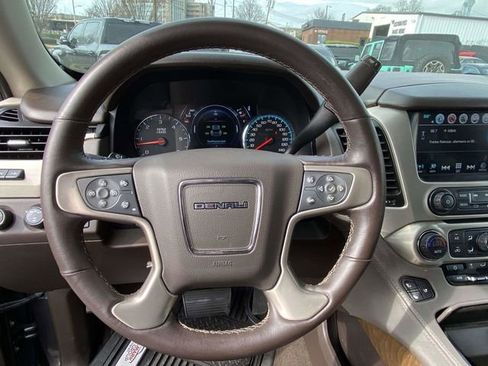 Used 2020 GMC Yukon Denali w/ Open Road Package image 23