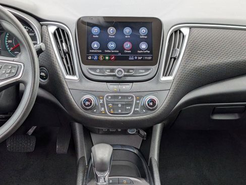 Used 2024 Chevrolet Malibu LT image 28