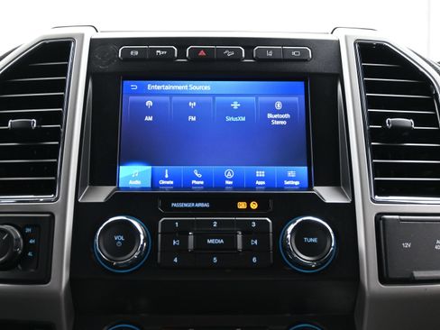 Used 2020 Ford F250 Lariat AWD/4WD image 33