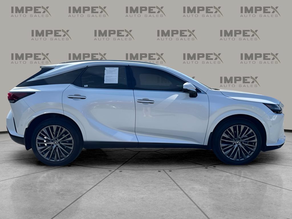Used 2024 Lexus RX 350 FWD w/ Convenience Package image 6