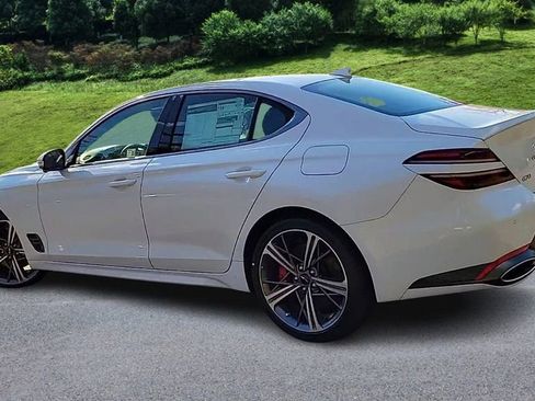 Used 2025 Genesis G70 3.3T Advanced w/ Sport Prestige Package image 6