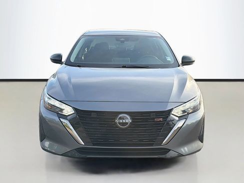 Used 2024 Nissan Sentra SR w/ Trunk Package FWD image 2