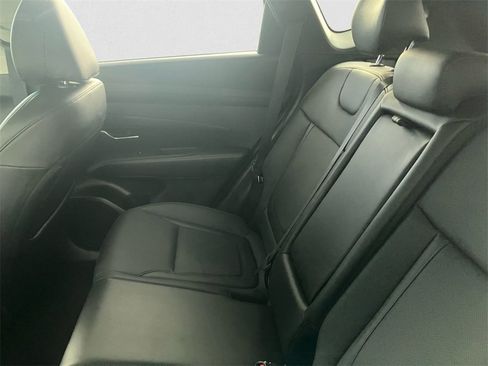 Certified 2025 Hyundai Tucson SEL image 9
