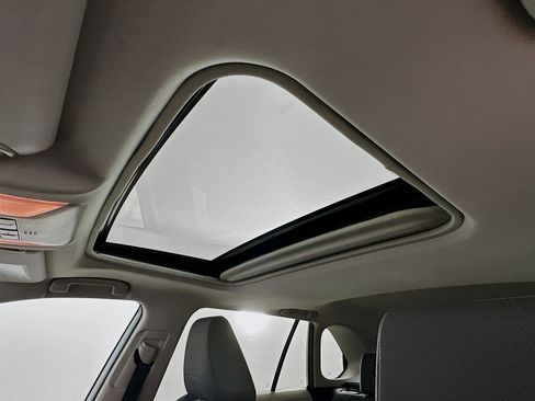 Used 2019 Toyota RAV4 XLE image 25