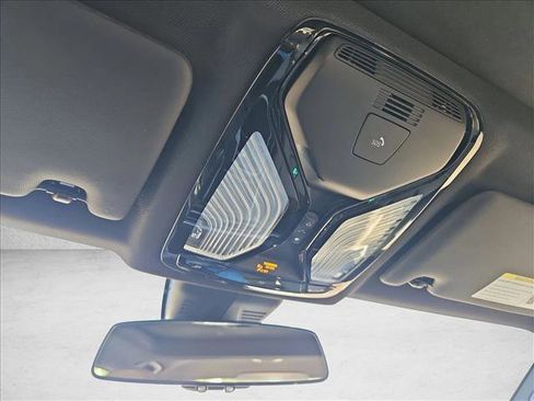 Certified 2024 BMW 330e w/ Premium Package RWD image 21